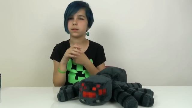 Minecraft - Spider Plush Review! смотреть онлайн