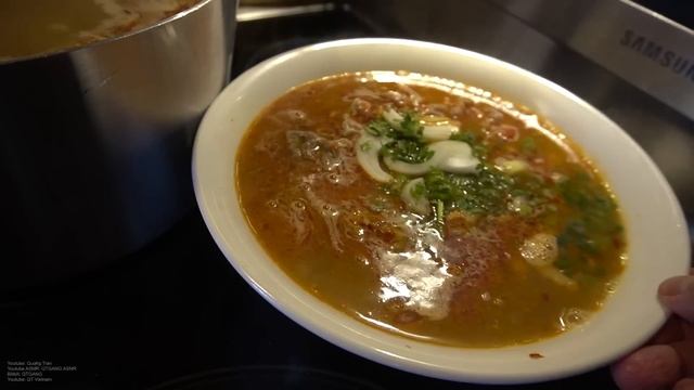 All my Secrets to the Best VIETNAMESE PHO SATE смотреть онлайн
