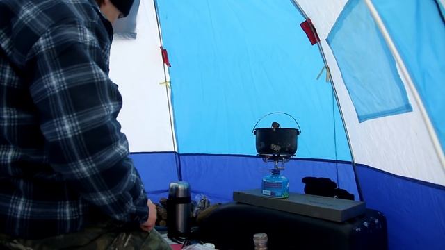 первый лёд / ловим щучку смотреть онлайн