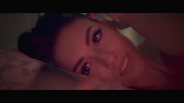 Snowy White - Midnight Blues (Unofficial Video)