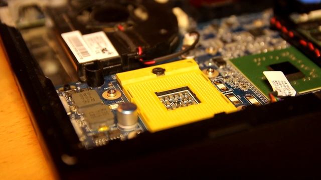 установил проц T7200 в ноут 2006г HP compaq nc 6400 смотреть онлайн