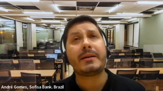 Round Table: Como o Big Data e a Inteligência Artificial estão afetando os Negócios смотреть онлайн