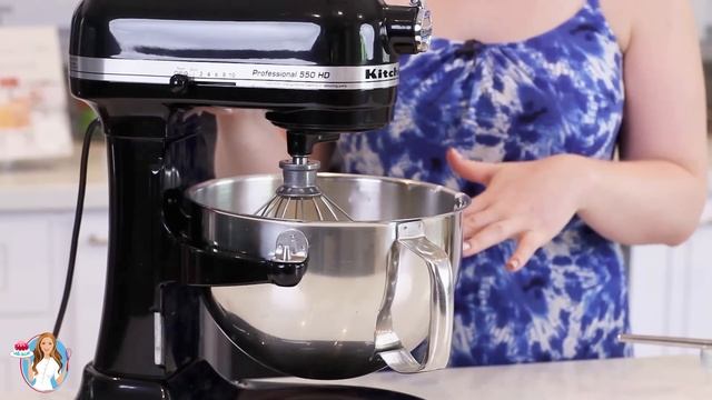 AMAZING Chocolate Pistachio Profiteroles - with Irish Cream & Pistachio Filling! Dipped in Chocolat смотреть онлайн