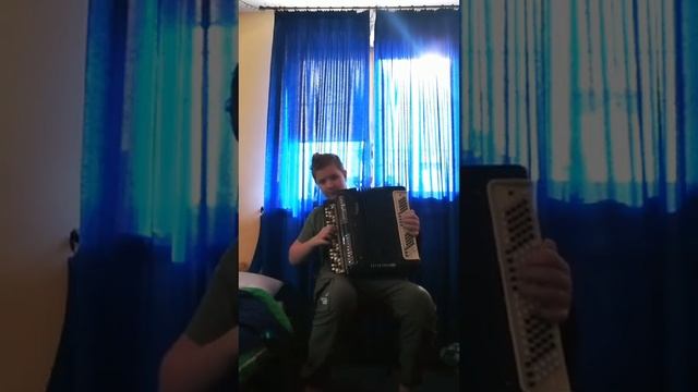 Разомир Філатов - Урк. н.п. "Їхав козак за Дунай" смотреть онлайн