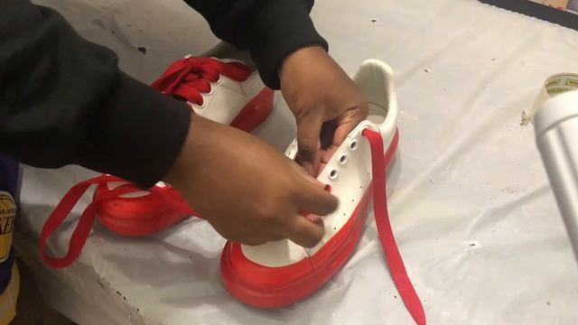 How to lace Alexander Mcqueen & Designer Shoes Tutorial (2021) - DRE THESHOEGOD смотреть онлайн