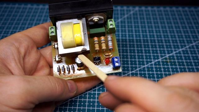 Твёрдотельное реле для мощной нагрузки своими руками. DIY смотреть онлайн