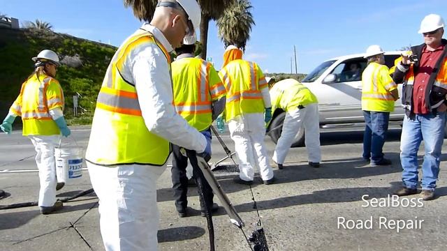 Highway Crack Repair and Road Repair - Fast Cure Crack Mender & Spall Welder смотреть онлайн