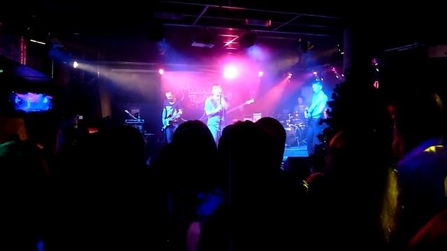 Дельфины ex Мертвые Дельфины Свинцовое одеяло До свидания Live 06 12 2013 смотреть онлайн