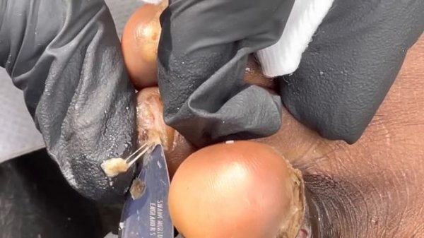 Jigger digging DJ - subscribe @riseupsociety.net for full video