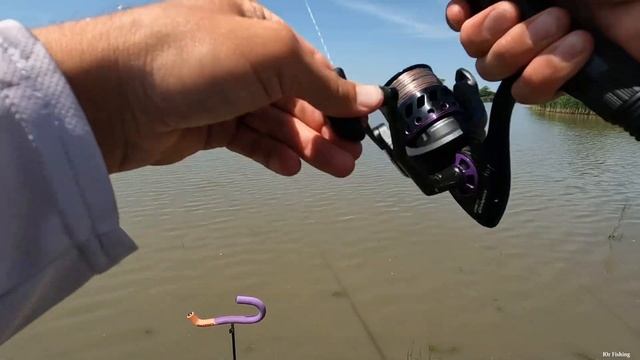 КАК ЛОВИТЬ РЫБУ НА МЕЛЯКЕ, РЫБАЛКА НА КАРАСЯ, И БОНУС КАРП, fishing, фишинг, разведка смотреть онлайн