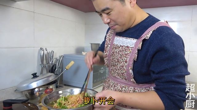 【超小厨】3斤海鲜，加一道群英荟萃，今天换锅盖了，让你们再批评我！ смотреть онлайн