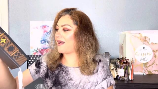 Once Upon A Book Club Adult unboxing/ May 2022 with gifts смотреть онлайн