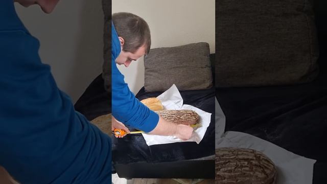 Необычный хлеб в пол метра смотреть онлайн