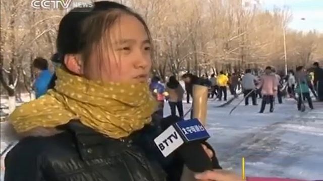 Китай:Сильный снегопад колотит Синьцзян. смотреть онлайн