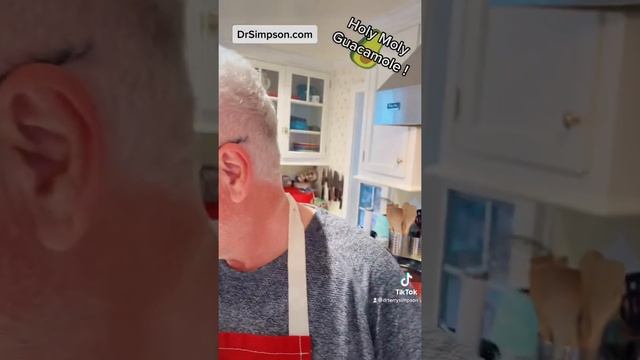 Holy Moly Guacamole! смотреть онлайн
