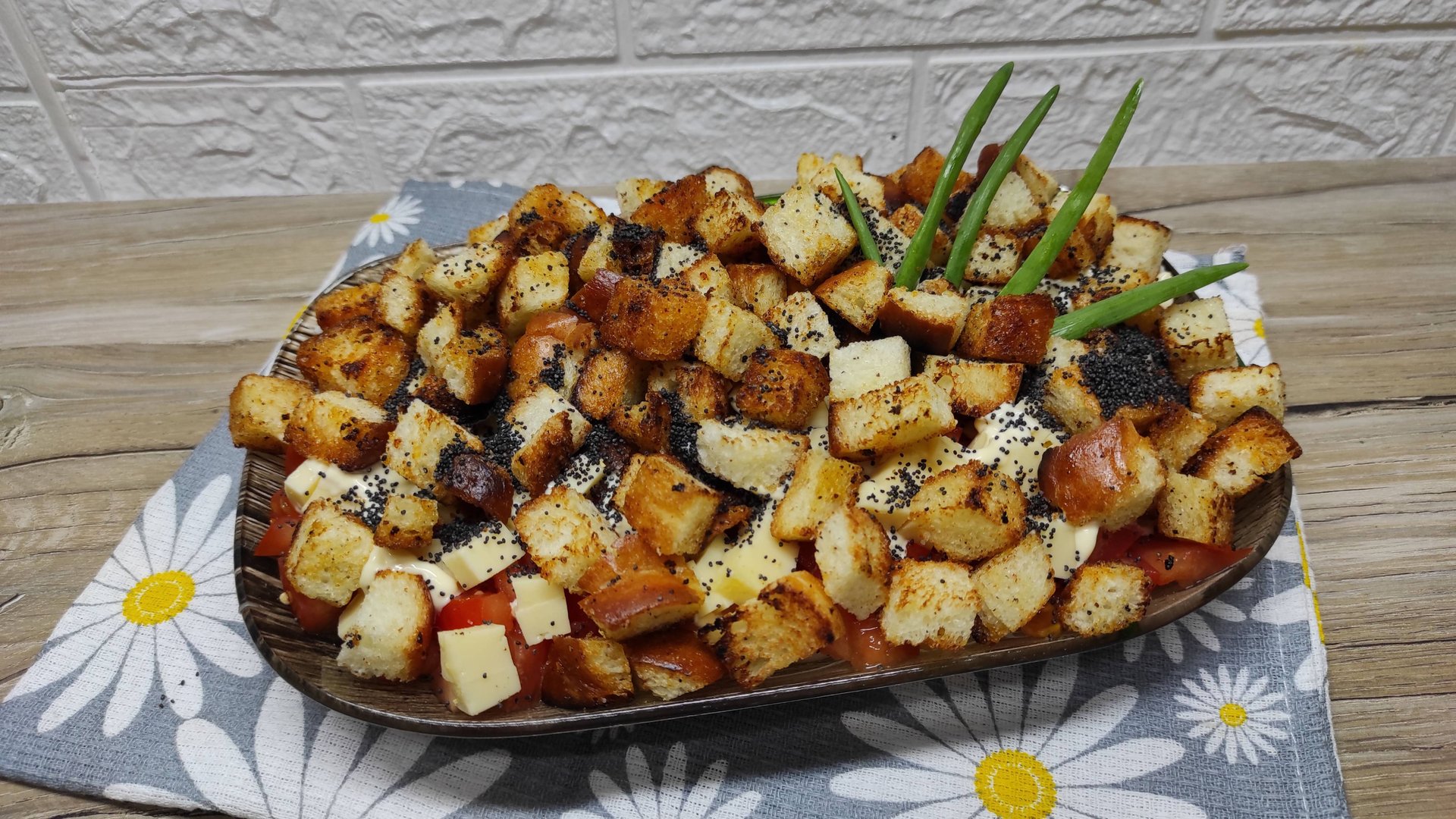 Салат с забавным названием для праздничного стола "Курочка под кайфом" смотреть онлайн