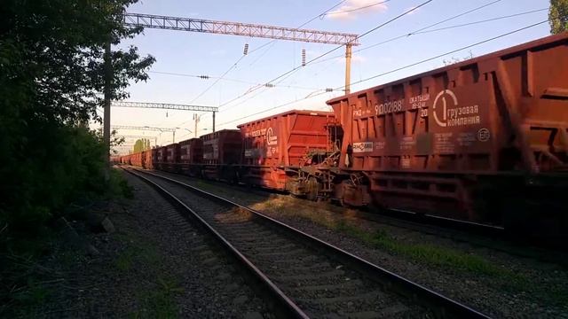 СМЕ вл80с-792/797Б и вл80с-937/947А с составом окатышей. смотреть онлайн