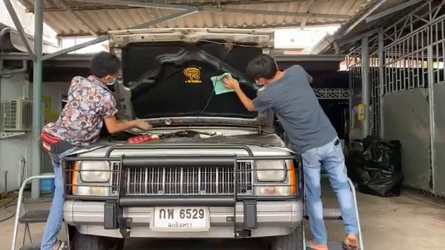 กันความร้อนใต้ฝากระโปรงรถ Jeep Cherokee смотреть онлайн