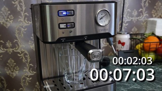 Кофемашина Reoka - Приготовлене эспрессо смотреть онлайн