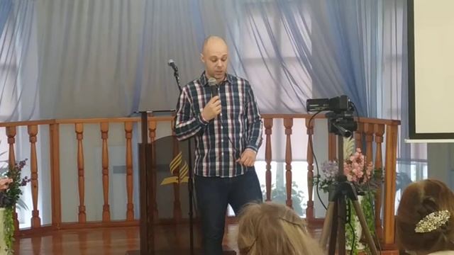 СИРОТЫ - автор Павел Шавловский, читает Руслан Таранюк, стихотворение смотреть онлайн