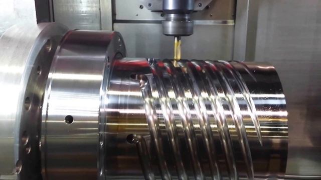 4-axis Spiral Machining on Mort Seiki NTX2000 5-axis lathe/mill. смотреть онлайн