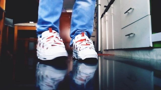 OSIRIS D3 2001 Blanco con rojo смотреть онлайн