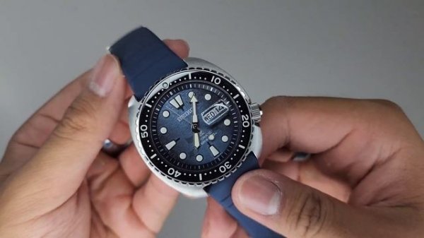 Seiko King Turtle SRPF77 Dark Manta - Unboxing and First impressions