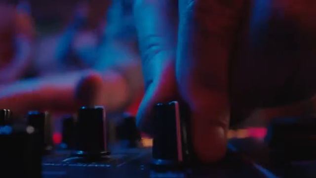 Dreame D10 Plus _ Cleans Away for 45 Days смотреть онлайн