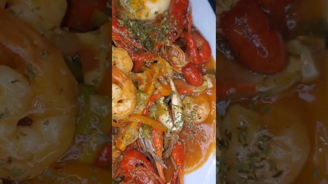 HOT PEPPER CRAB WITH SHRIMP#SHORTS$SEAFOOD#SPICY#TESTY#YUMMIEST#DELICIOUS#CREATIVECOOKING#SUBSCRIBE смотреть онлайн
