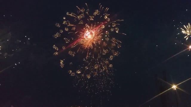 Салют. Новосибирск 2018. Совместный залп смотреть онлайн
