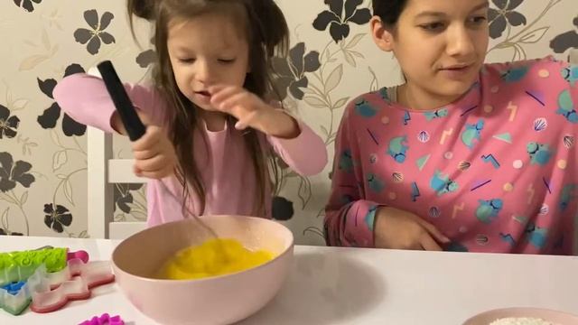 Печенье с шоколадной крошкой 🍪🍪🍪 смотреть онлайн