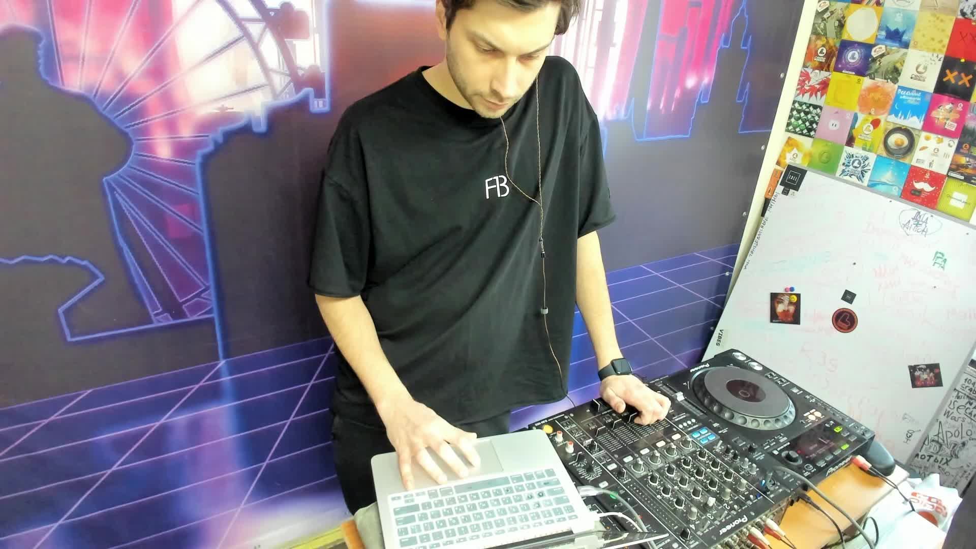 Живые игры 18.12.24 смотреть онлайн