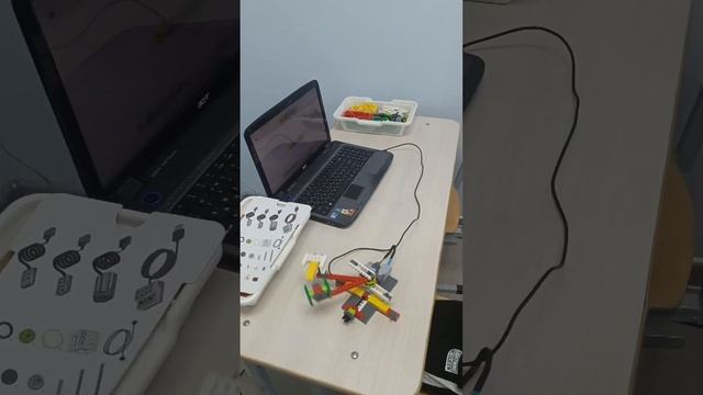 Робототехника в детском развивающем центре КорабликУм #нижнийновгород #дети #детскийразвивающийцент смотреть онлайн
