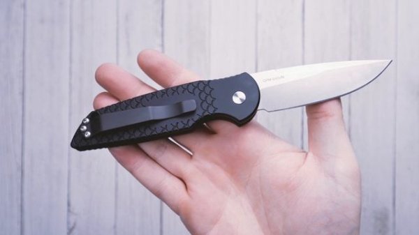 Pro-Tech TR-3 | Knife Overview