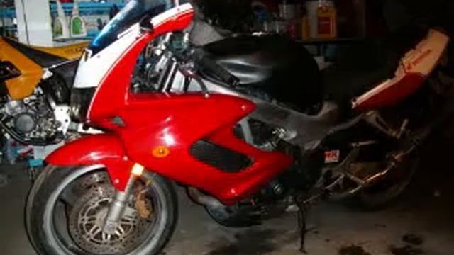 98vtr1000f.wmv смотреть онлайн