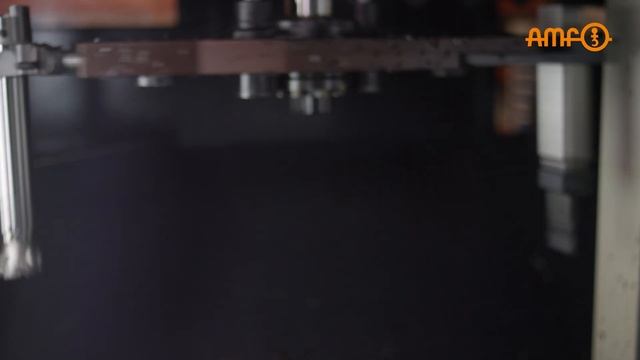 Modulares Nullpunktspannsystem von AMF - Effiziente und rüstzeitoptimierte 5-Seiten-Bearbeitung смотреть онлайн