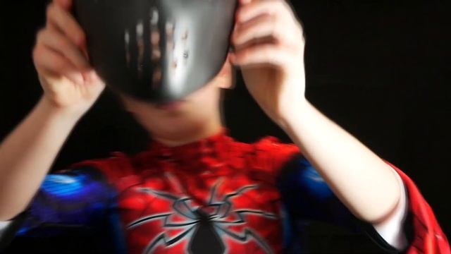 I.A.S.D NEW Spider-Gwen Faceshell Review! смотреть онлайн