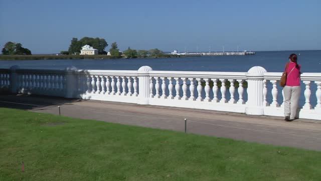 г Санкт-Петербург . №3 Peterhof . смотреть онлайн