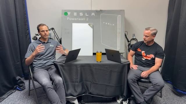 E65: TESLA Powerwall vs. PowerSHARE (Cybertruck) - Which is best? смотреть онлайн