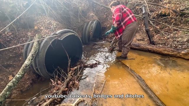 UNCLOGGING CULVERTS IN THE WOODS! 04/2024 смотреть онлайн