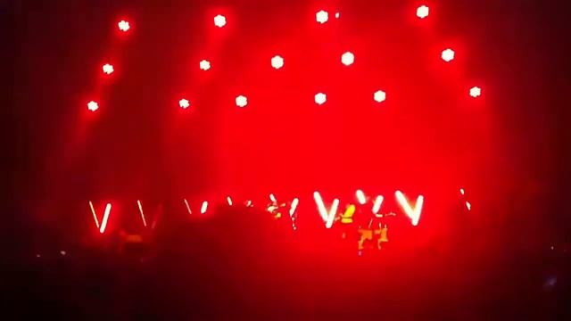 My Chemical Romance Live At Wembley Arena 2011 [Full Concert]