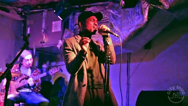 Four:8 performing "Pretty Wings" by Maxwell Pt.2 смотреть онлайн