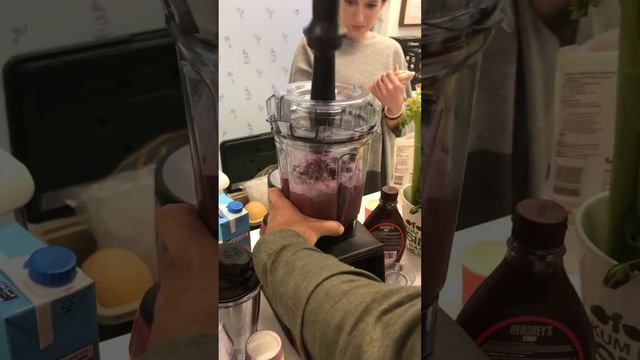 How to make sorbet by using Vitamix Blender смотреть онлайн