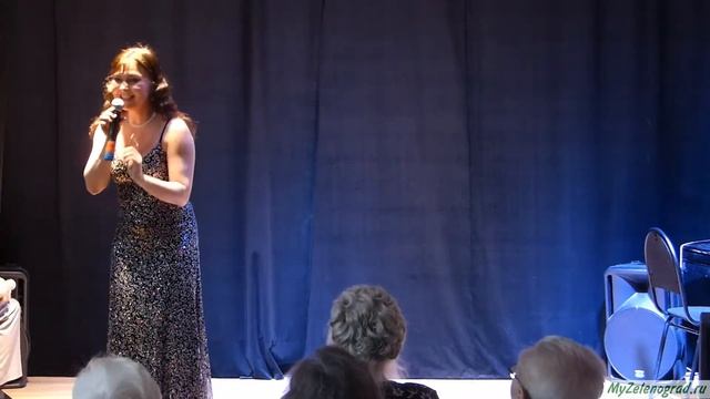 Лариса Волжанина. А он мне нравится смотреть онлайн