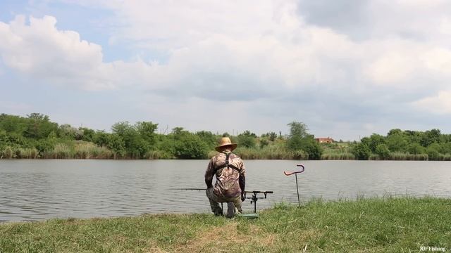 КАРП НА ФЛЭТ-ФИДЕР АКТИВНЫЙ КЛЁВ САЗАНА, КАРПА, ПОКЛЁВКИ БЕЛОГО АМУРА, ХОРОШИЙ УЛОВ РЫБЫ смотреть онлайн
