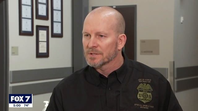 ATF agents are traveling the country giving lectures on 'use of force' | FOX 7 Austin смотреть онлайн