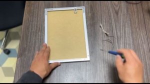 Рамка из алюминиевого багета.