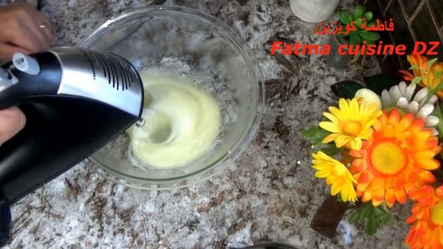 les macarons //DZ//اليوم سهلت عليكم تحضير ماكارون فقط 150غ مكسرات تتحصلو على 65 قطعة смотреть онлайн