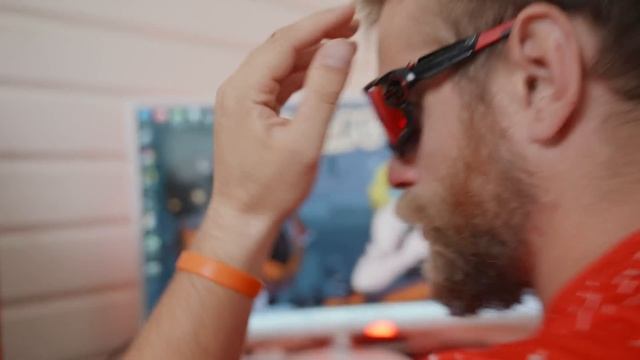 КРАСНАЯ СБОРКА НА RYZEN 7 7700X и RADEON RX7700XT за 180.000 РУБЛЕЙ! ❤️ HAPPYPC RED EDITION!