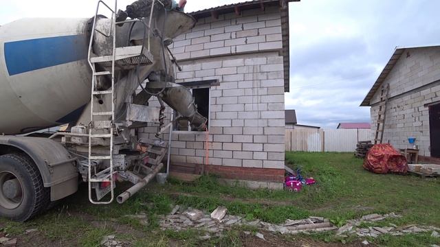 Установка лестницы ЖЕБРЕИ, шурпа и тёплый пол. смотреть онлайн